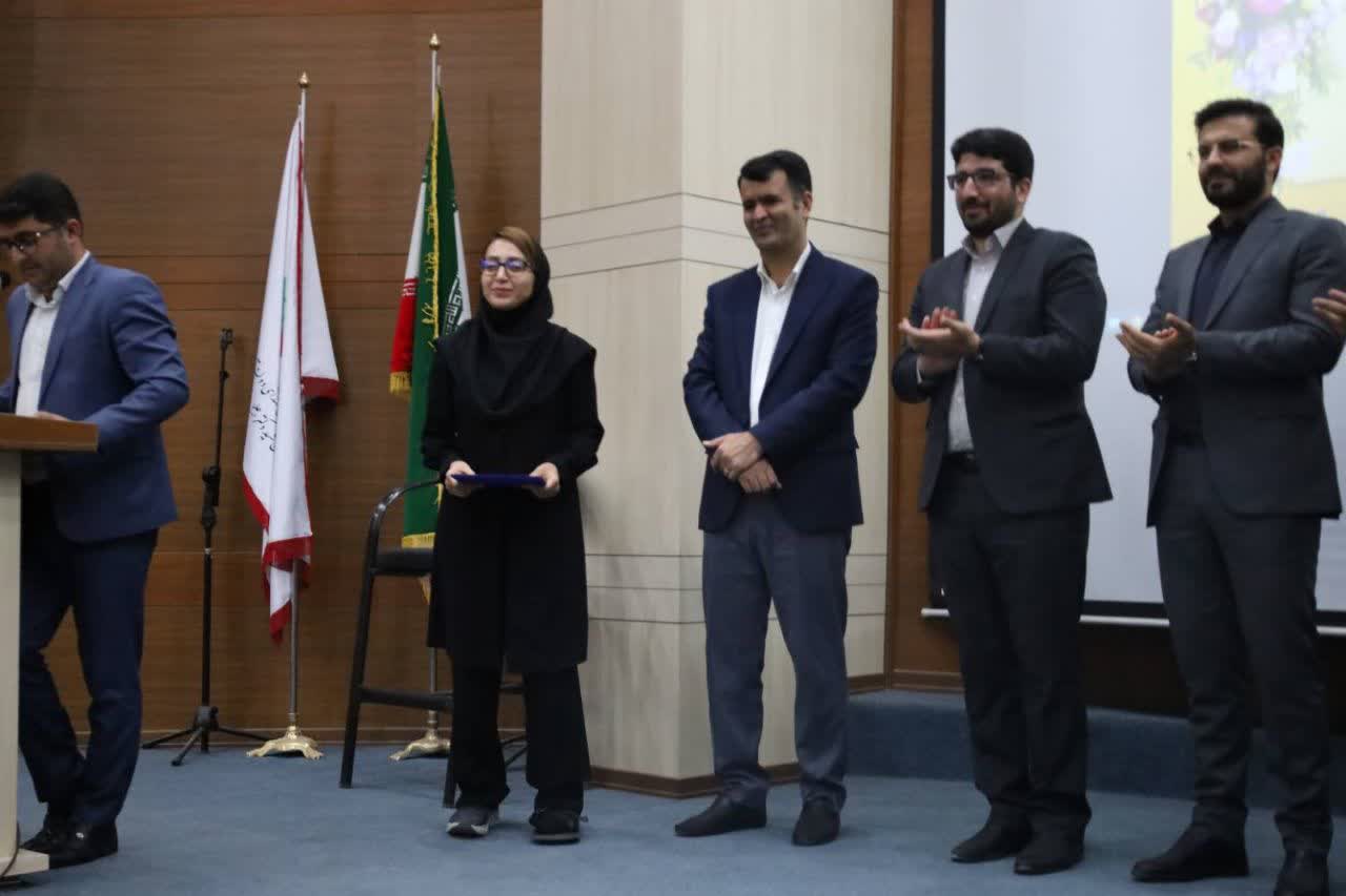 آیین تکریم و معارفه سرپرستان سابق و جدید بیمارستان شهید دکتر جلیل یاسوج برگزار شد