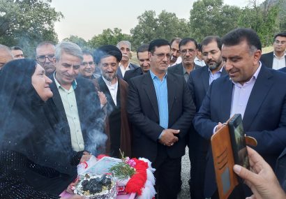 سه طرح مخابراتی با حضور محمد بهرامی کلنگ زنی شد