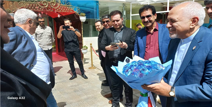 “محمد جواد ظریف “وارد یاسوج شد