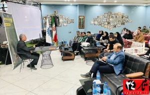 آغاز به کار نخستین رویداد منطقه ای تولید پوستر بلوط و باروت در یاسوج آغاز به کار نخستین رویداد منطقه ای تولید پوستر بلوط و باروت در یاسوج