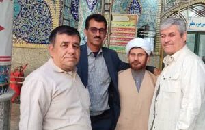 حضور دکتر تاج گردون در حرم امامزاده بیبی حکیمه (س) و حمایت از طرحهای فرهنگی حضور دکتر تاج گردون در حرم امامزاده بیبی حکیمه (س) و حمایت از طرحهای فرهنگی