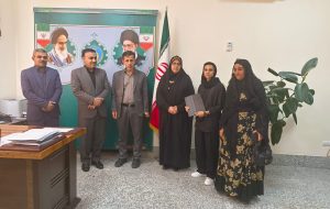 آیین تجلیل از زهرا علیزاده فوتبالیست دعوت شده به تیم ملی آیین تجلیل از زهرا علیزاده فوتبالیست دعوت شده به تیم ملی