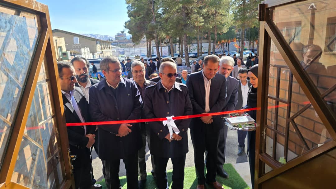افتتاح خوابگاه پسرانه فرهنگیان با حضور استاندار