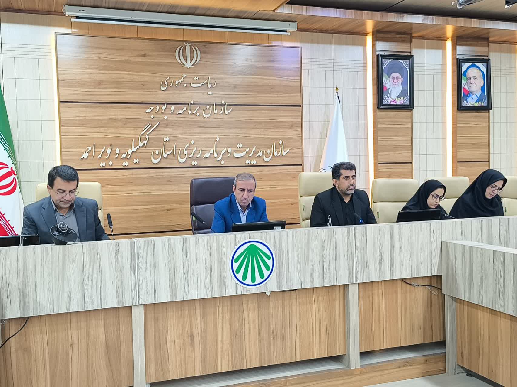 نخستین جلسه ستاد درآمد استان کهگیلویه و بویراحمد برگزار شد؛ تأکید بر تقویت وصول درآمدهای مالیاتی و شناسایی ظرفیت‌های جدید درآمدی