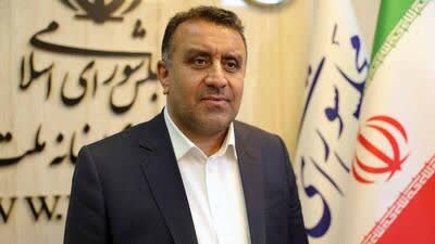دکتر بهرامی ؛ چرا تاوان ناترازی بنزین باید بر دوش مردم باشد؟/ اصلاح مصرف بنزین یا اصلاح خودروها؛ اولویت کدام است
