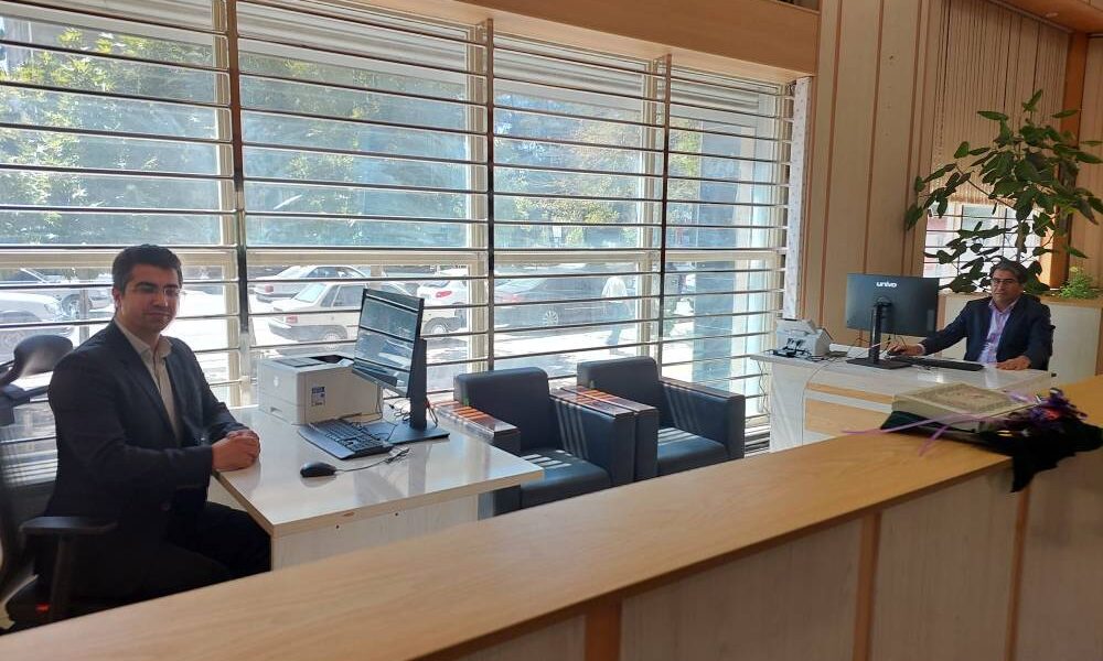 آئین افتتاح واحد ارزی بانک کشاورزی یاسوج با تأکید بر نقش کارکنان متخصص در اقتصاد بین‌الملل برگزار شد